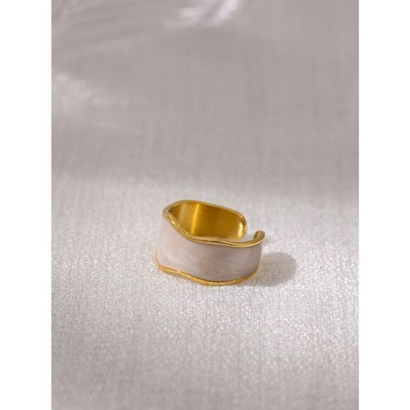 White Oil Painting Enamel Ring - Gold-Plated, Adjustable - Picture 10 of 10